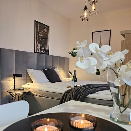 Urban Apartments Premium Baildona 18B, Free Garage, Self Check-In Katowice Extérieur photo